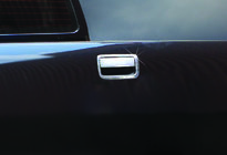 Volkswagen Amarok 2010–2022 Nerezový kryt kliky víka kufru OmsaLine – italská nerezová ocel fotografie 1