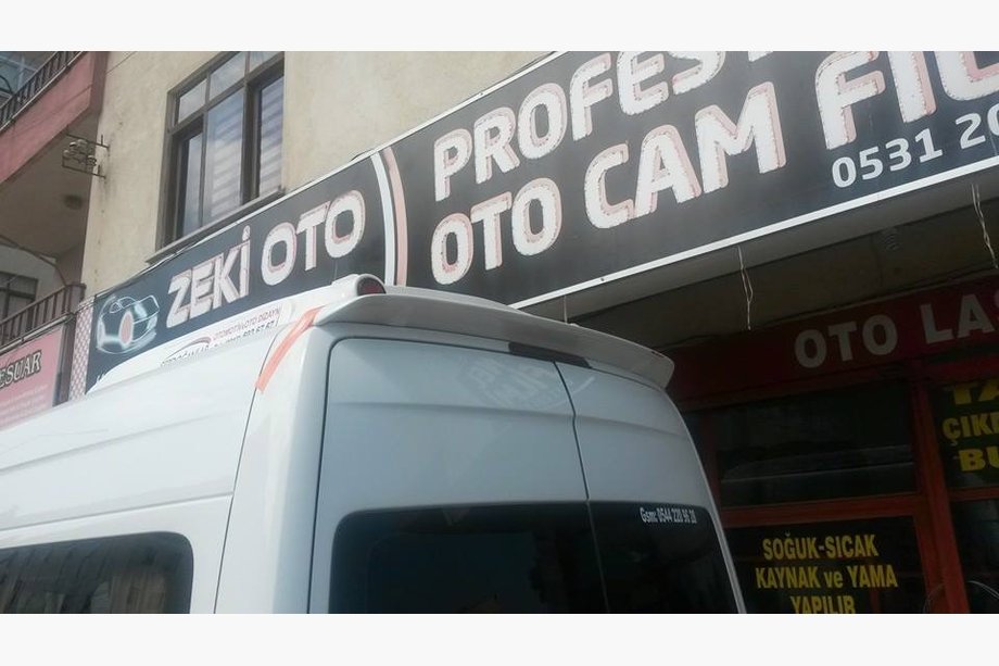Volkswagen Crafter 2006–2016 Spoiler Anatomik (úzká verze, k lakování) Fotografie 9