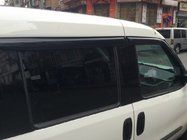 Opel Combo 2012–2018 Okenní deflektory Aomis (4 ks) fotografie 4