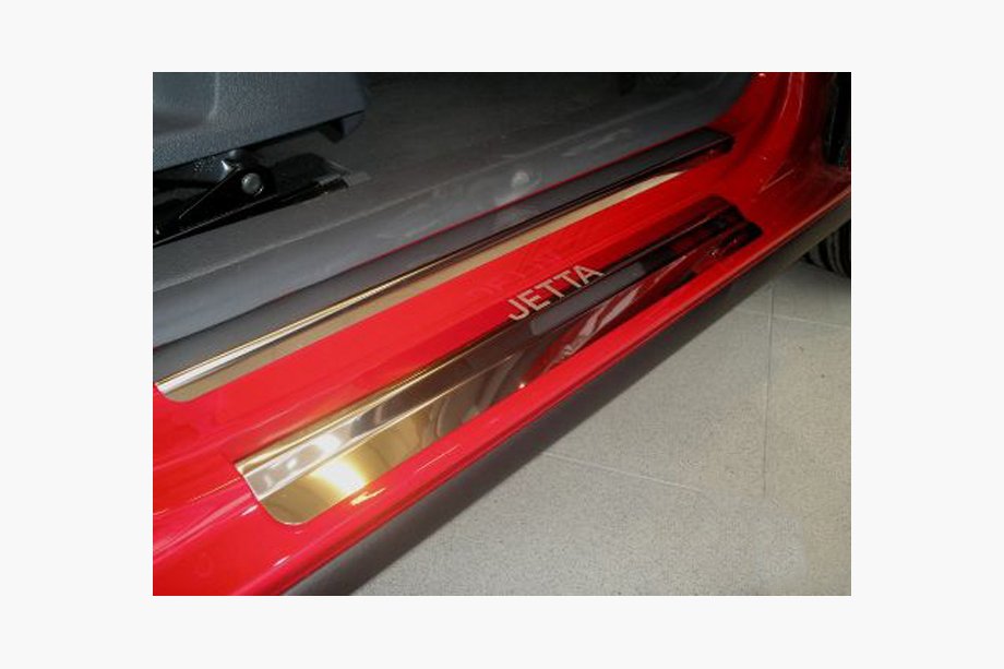 Volkswagen Jetta 2006–2011 Nerezové kryty prahů Nataniko (8 ks) Image