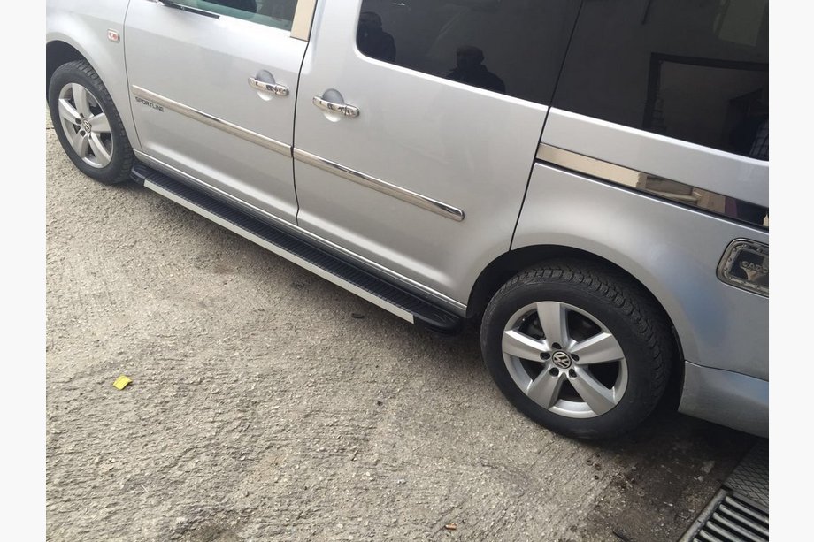 Volkswagen T5 Transporter 2003–2010 Nerezové kryty klik dveří 4 ks, OmsaLine – italská nerezová ocel Fotografie 2