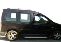 Volkswagen Caddy 2010–2015 Boční nášlapy typ X5 (2 ks, hliník) fotografie 1