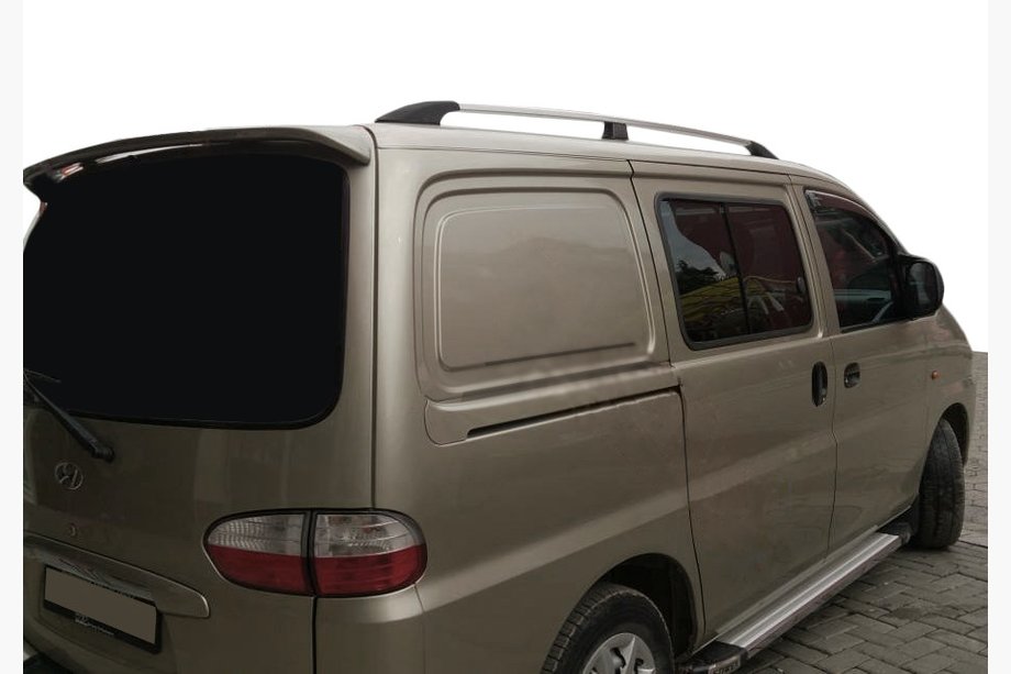 Hyundai H200, H1, Starex 1998–2007 Chromované střešní ližiny Image