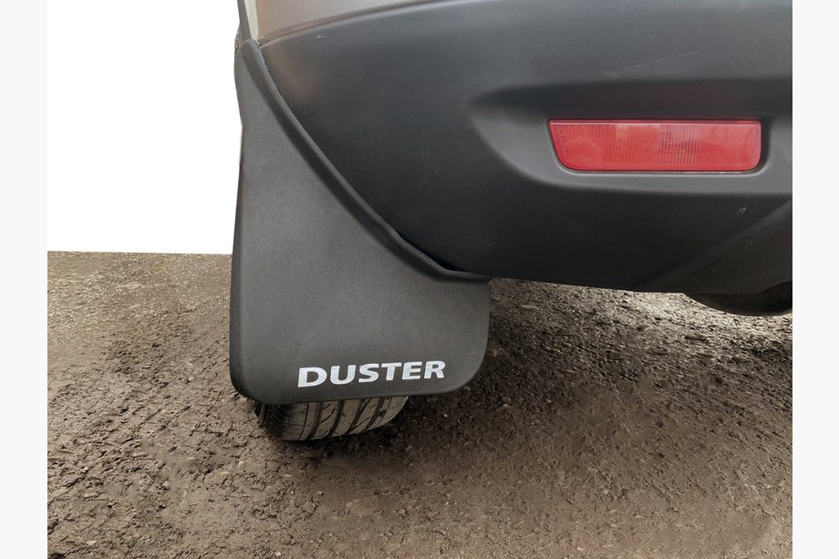 Renault Duster 2008–2017 Prémiové zadní lapače nečistot (2 ks) Fotografie 1
