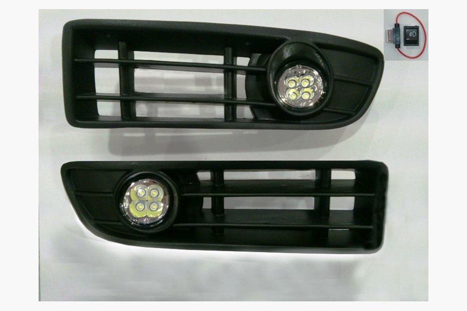 Volkswagen Bora 1998–2004 Mlhovky (LED) Image