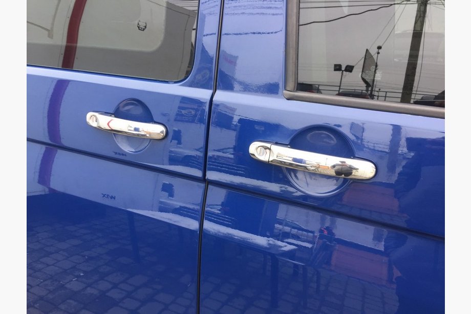 Volkswagen T5 Transporter 2003–2010 Nerezové kryty klik dveří 3 ks. Carmos – turecká ocel Image