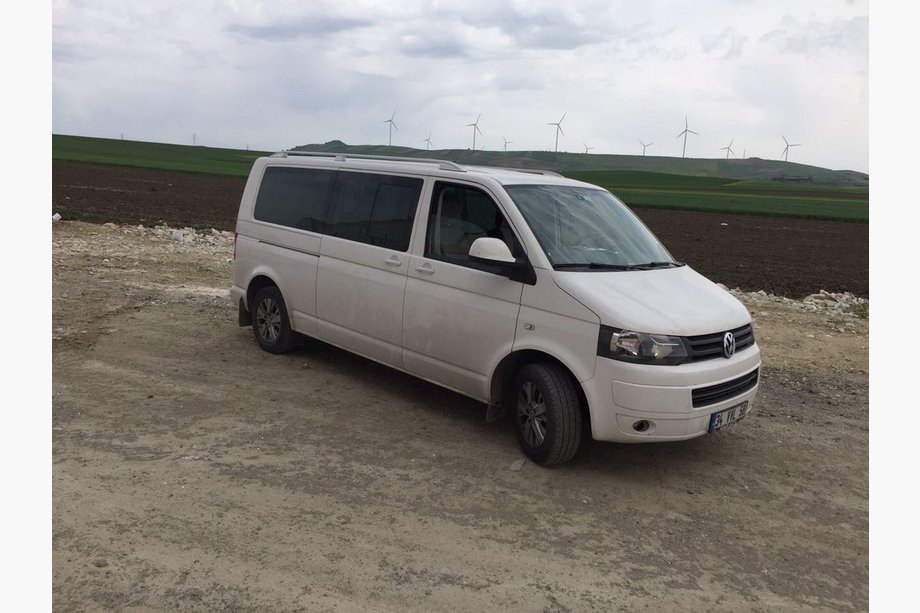 Volkswagen T5 Transporter 2003–2010 Střešní ližiny Skyport (bílé) Fotografie 2