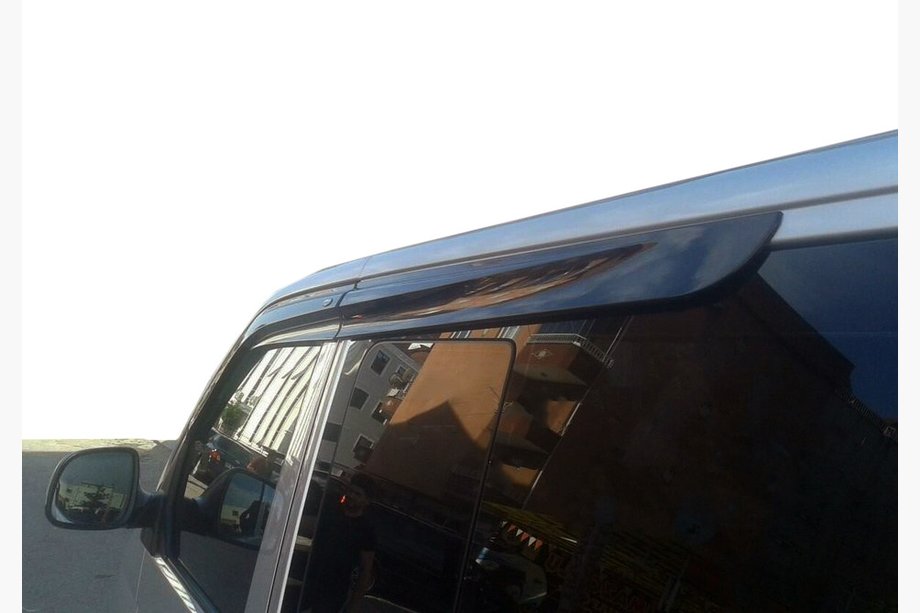 Volkswagen T5 Transporter 2003–2010 Okenní deflektory (4 ks, DDU-SPORT) Fotografie 1