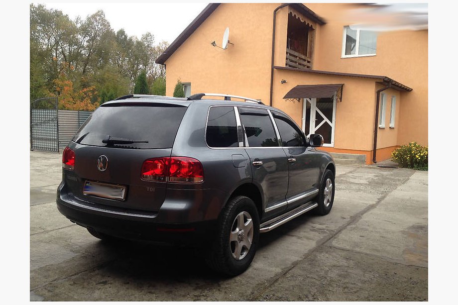 Volkswagen Touareg 2002–2010 Střešní ližiny chrom (plastové patky) Fotografie 7