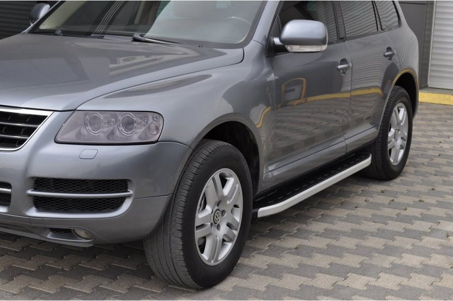 Volkswagen Touareg 2002–2010 Boční nášlapy Fullmond (2 ks, hliník) Image