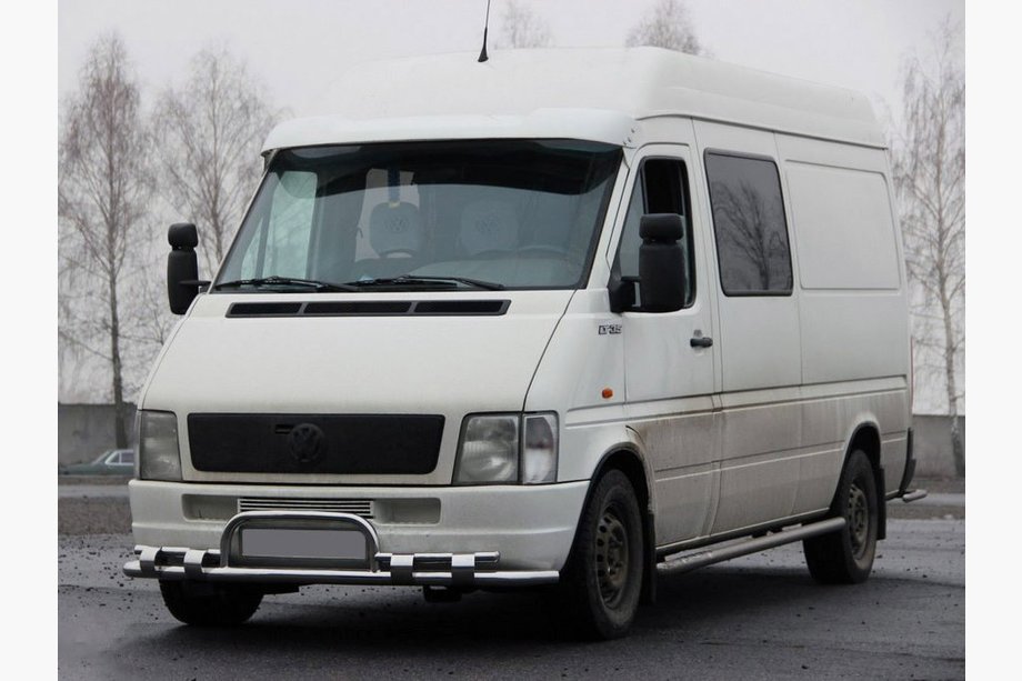 Volkswagen LT 1995–2006 Přední ochranný rám ST020 (nerez) Image