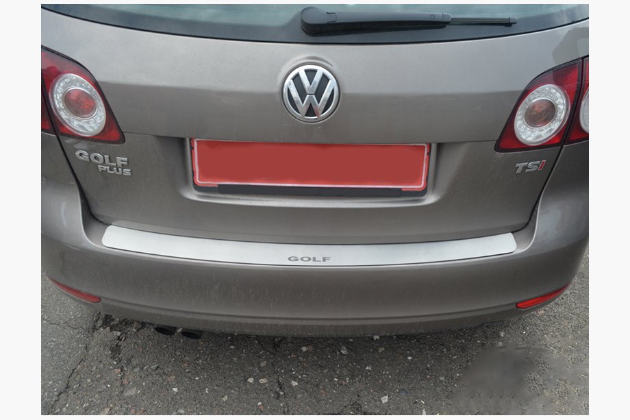Volkswagen Golf 5 2003–2009 Ochranná lišta na zadní nárazník Nataniko (nerez) Image