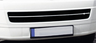 Volkswagen T5 Multivan 2003–2010 Lišta na spodní mřížku (nerez) fotografie 3