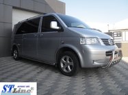 Volkswagen T5 Caravelle 2004–2010 Přední ochranný rám WT003 (nerez) 60 mm, s nápisem fotografie 3