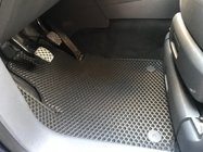 Volkswagen Touran 2010–2015 EVA autokoberce (černé) fotografie 1