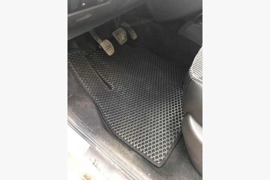 Renault Kangoo 2008–2020 EVA autokoberce (černé) Přední Image