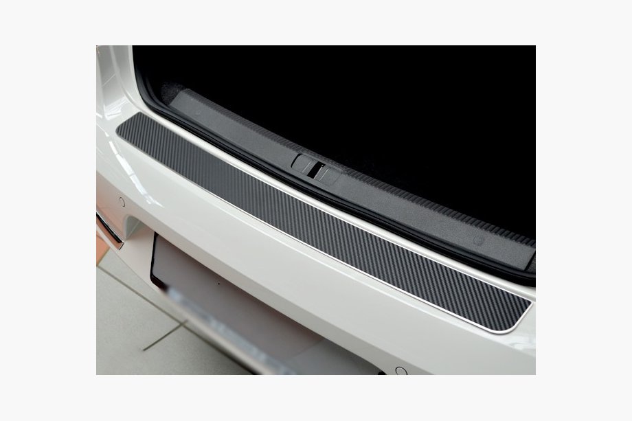 Fiat Doblo II 2010–2022 Lišta na zadní nárazník v karbonovém vzhledu (nerez) Image