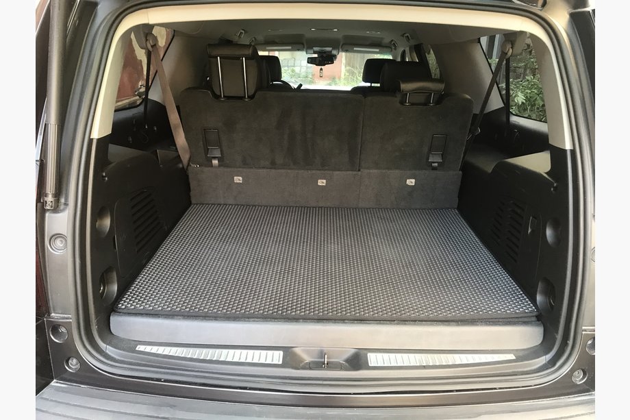 Chevrolet Suburban 2014–2019 EVA rohože do kufru (černé) Image