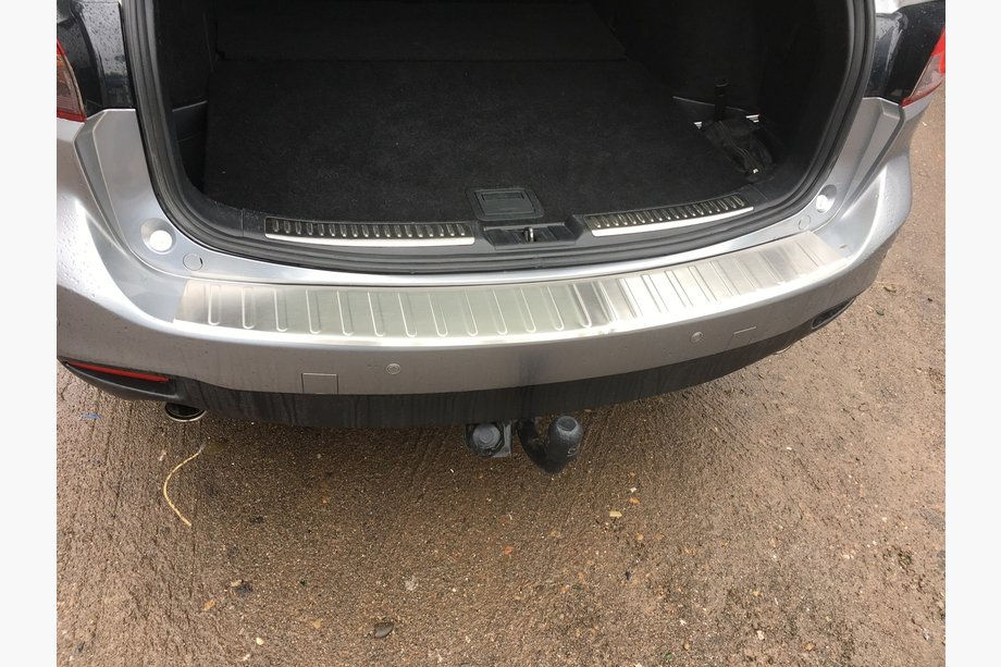 Mazda 6 2012–2024 Nerezová lišta na zadní nárazník Carmos (SW) Image