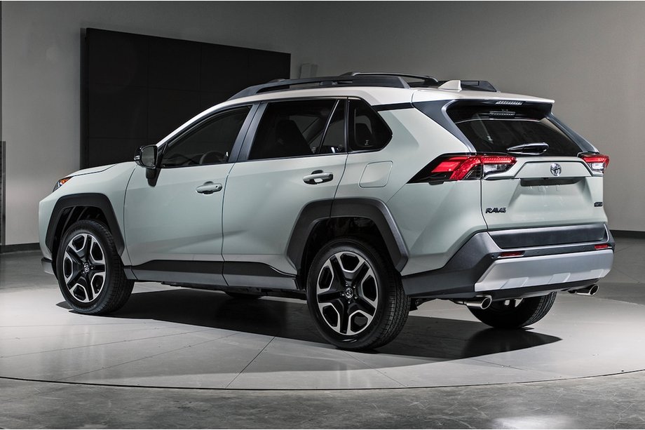Toyota Rav 4 2019–2025 OEM příčníky na TRD střešní ližiny (2 ks) Image