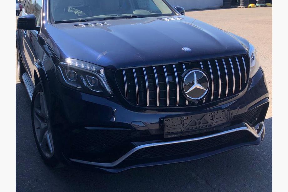 Mercedes GL/GLS třída X166 2012–2019 SLEVA! Přední maska Panamericana GT (pro GLS) Image