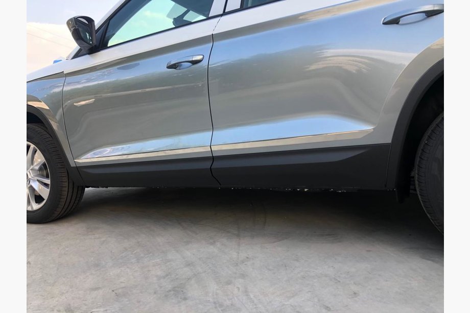 Skoda Kodiaq 2016–2023 Dveřní lišta Carmos široká (nerez) Image