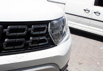 Renault Duster 2018–2024 Nerezové lišty na masku chladiče (2 ks) fotografie 1