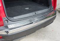 Peugeot 3008 2016–2023 Ochranná lišta na zadní nárazník OmsaLine (nerez) fotografie 1