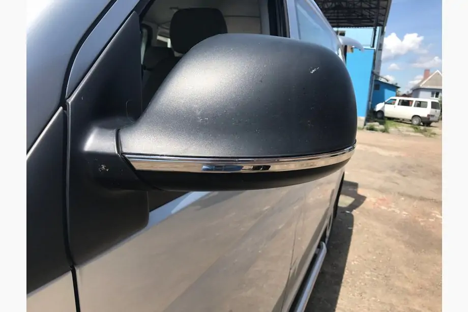 Volkswagen T5 2010–2015 Nerezové lišty na zrcátka (2 ks) Fotografie 3