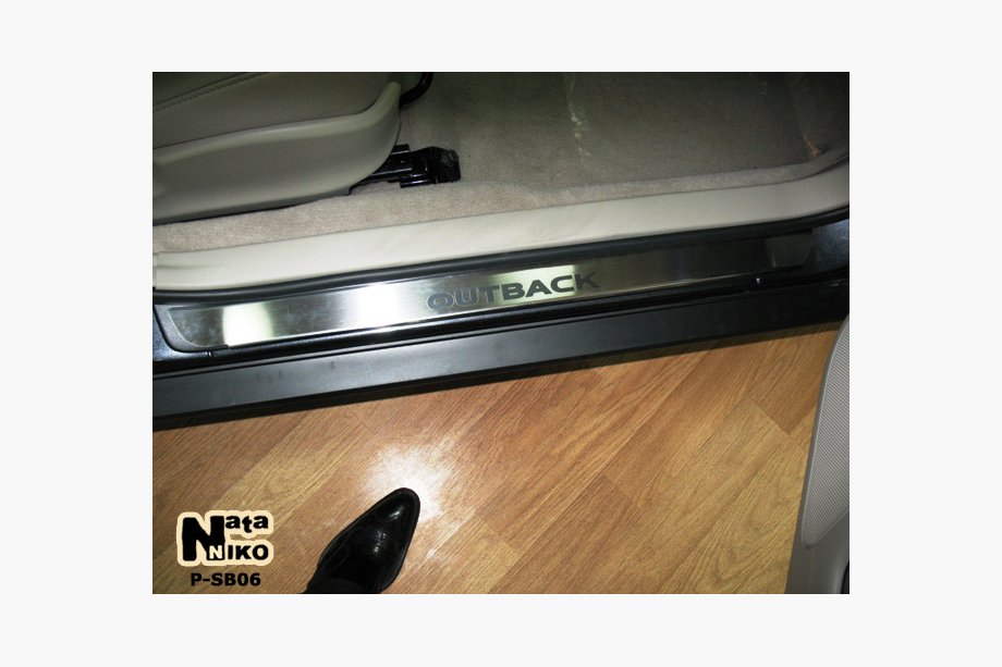 Subaru Outback 2005–2009 Nerezové kryty prahů Natanika Premium (2 ks) Image