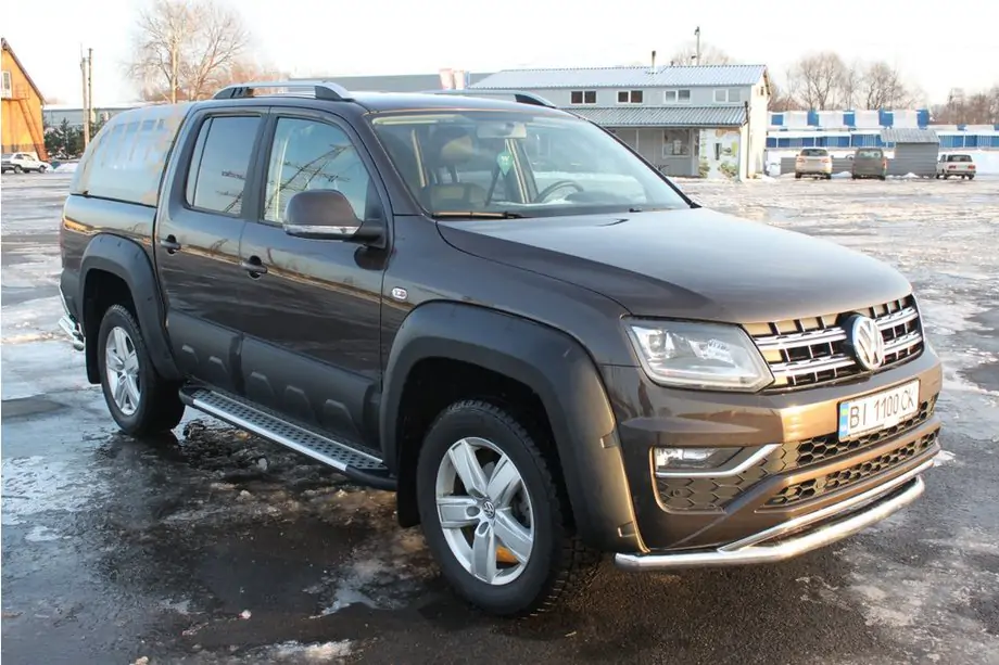 Volkswagen Amarok 2010–2022 SLEVA! Rozšiřovače lemů blatníků Fotografie 1