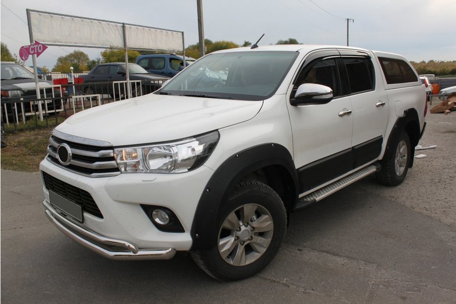 Toyota Hilux 2015– Rozšíření blatníků (2015-2020, ABS, šroubované) Image