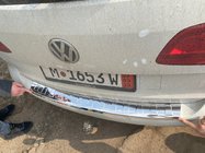 Volkswagen Touran 2010–2015 Nerezová lišta na zadní nárazník Carmos fotografie 1