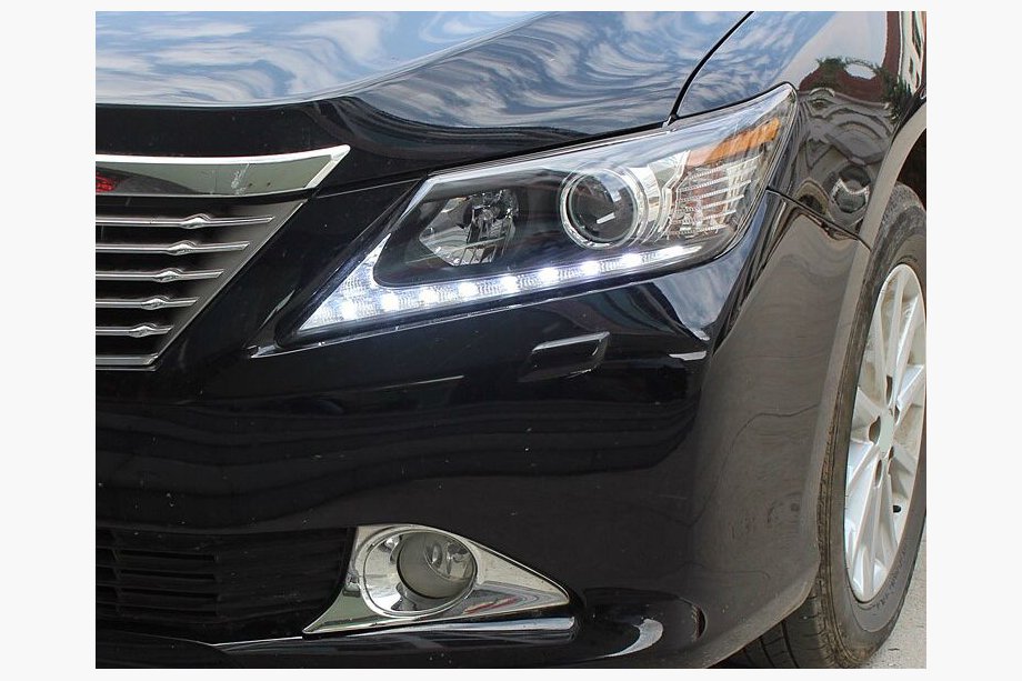Toyota Camry 2011–2017 Přední LED světlomety (2 ks) Image