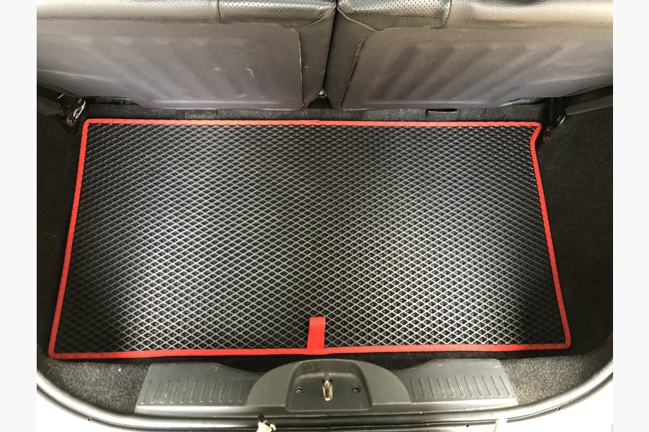 Fiat 500/500L 2013–2022 EVA vana do kufru (pro 500, Evropa, černá) Image