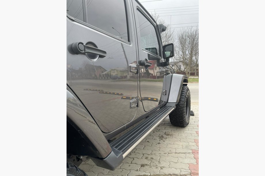 Jeep Wrangler 2007–2017 Boční nášlapy Black (2 ks) Image
