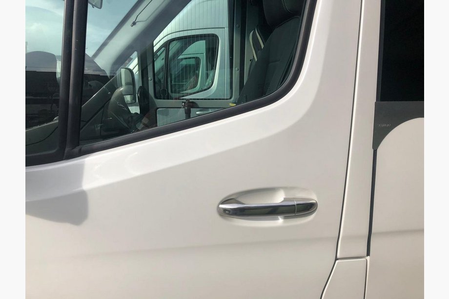 Mercedes Sprinter W907/W910 2018– Nerezové kryty klik dveří 4 ks, OmsaLine – italská nerezová ocel Image