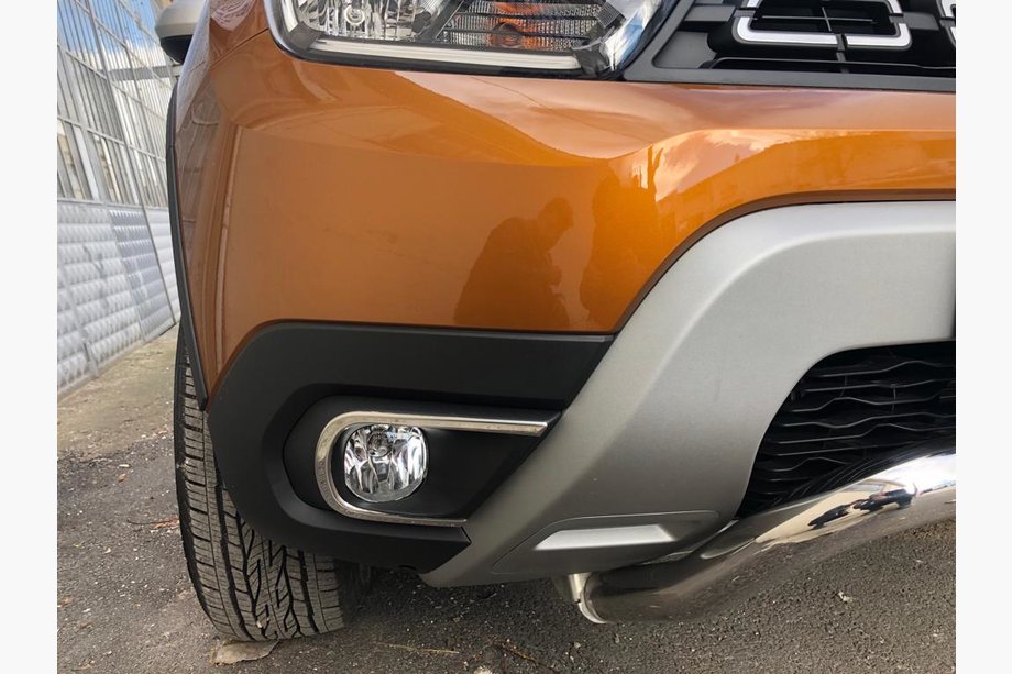 Renault Duster 2018–2024 Nerezové rámečky mlhovek (2 ks) Image