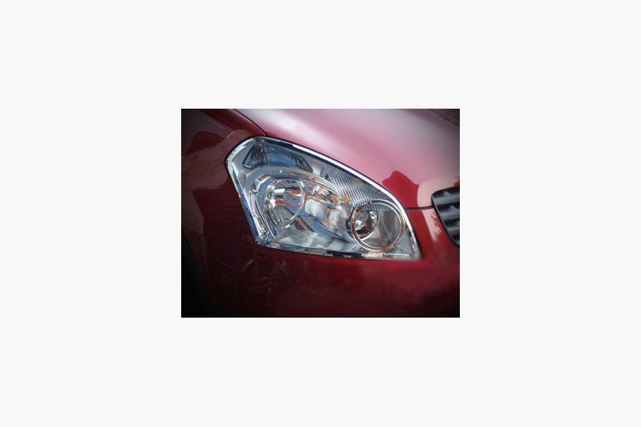 Nissan Qashqai 2007–2010 Kryty světlometů (2 ks, plast) Image
