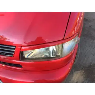 Mračítka na světlomety se šikmou kapotou (2 ks)