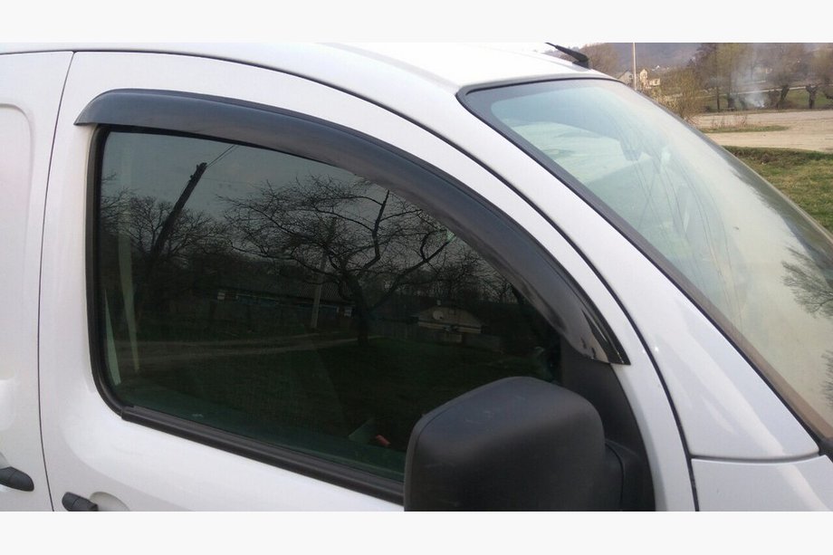 Citroen Berlingo 2008–2018 Deflektory oken (2 ks, UA-Sport) Image