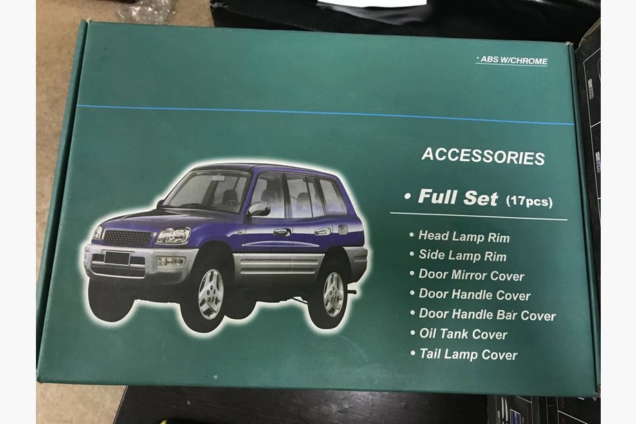 Toyota RAV4 1996–2001 Plastové kryty zrcátek (2 ks) Image