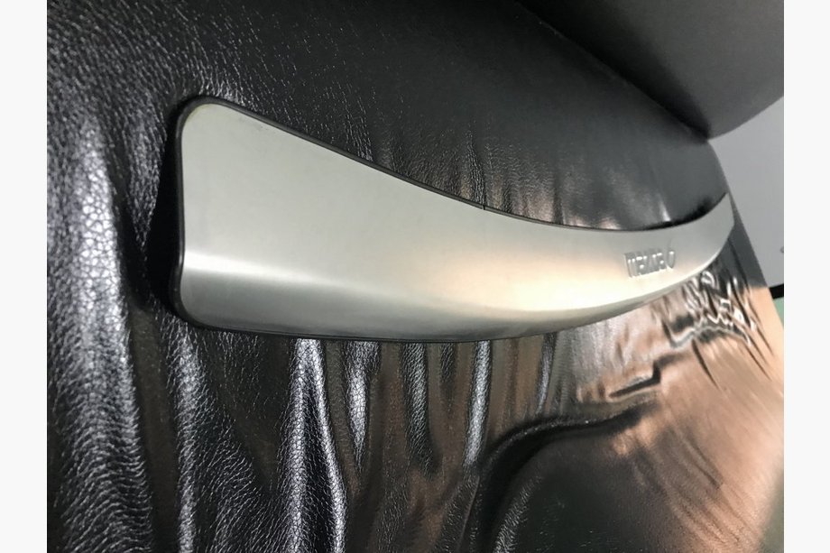 Mazda 6 2003–2008 Nerezová ochranná lišta na zadní nárazník Image