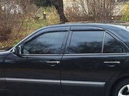 Mercedes třída E W210 1995–2002 Okenní deflektory SD (4 ks, Cobra) fotografie 1