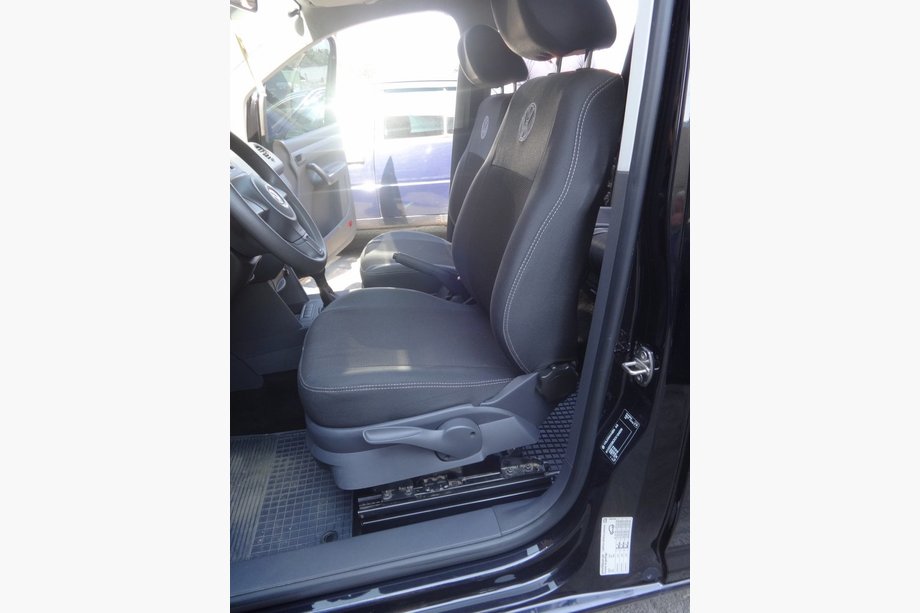 Volkswagen Caddy 2004–2010 Autopotahy (látkové, Classik) Přední (1+1) Image