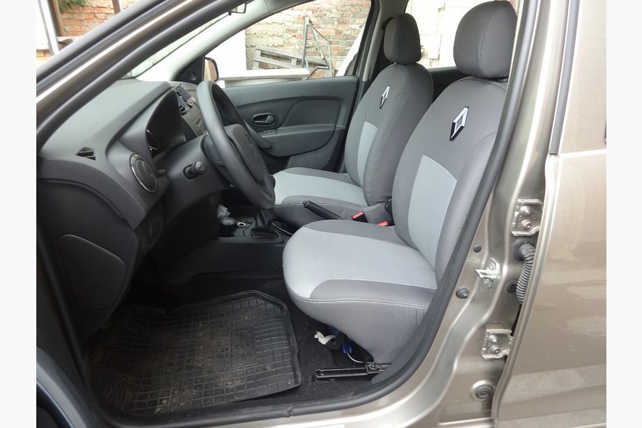 Dacia Logan II 2013–2022 Autopotahy (látkové, Classik) Image