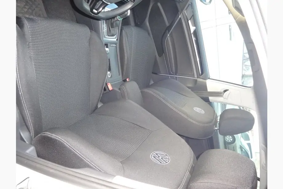 Volkswagen Golf 7/E-Golf 2012–2020 Autopotahy (látkové, Classik) Image