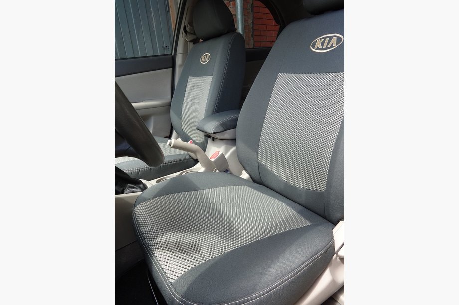 Kia Cerato 1 2004–2009 Autopotahy (látkové, Classik) Image
