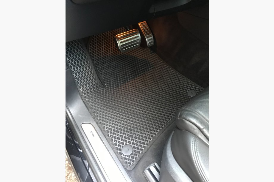 Volkswagen Touareg 2010–2018 EVA autokoberce (černé) Image