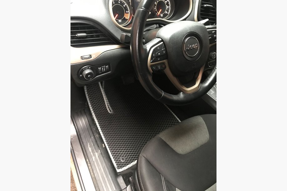 Jeep Cherokee KL 2013– EVA autokoberce (černé) Image